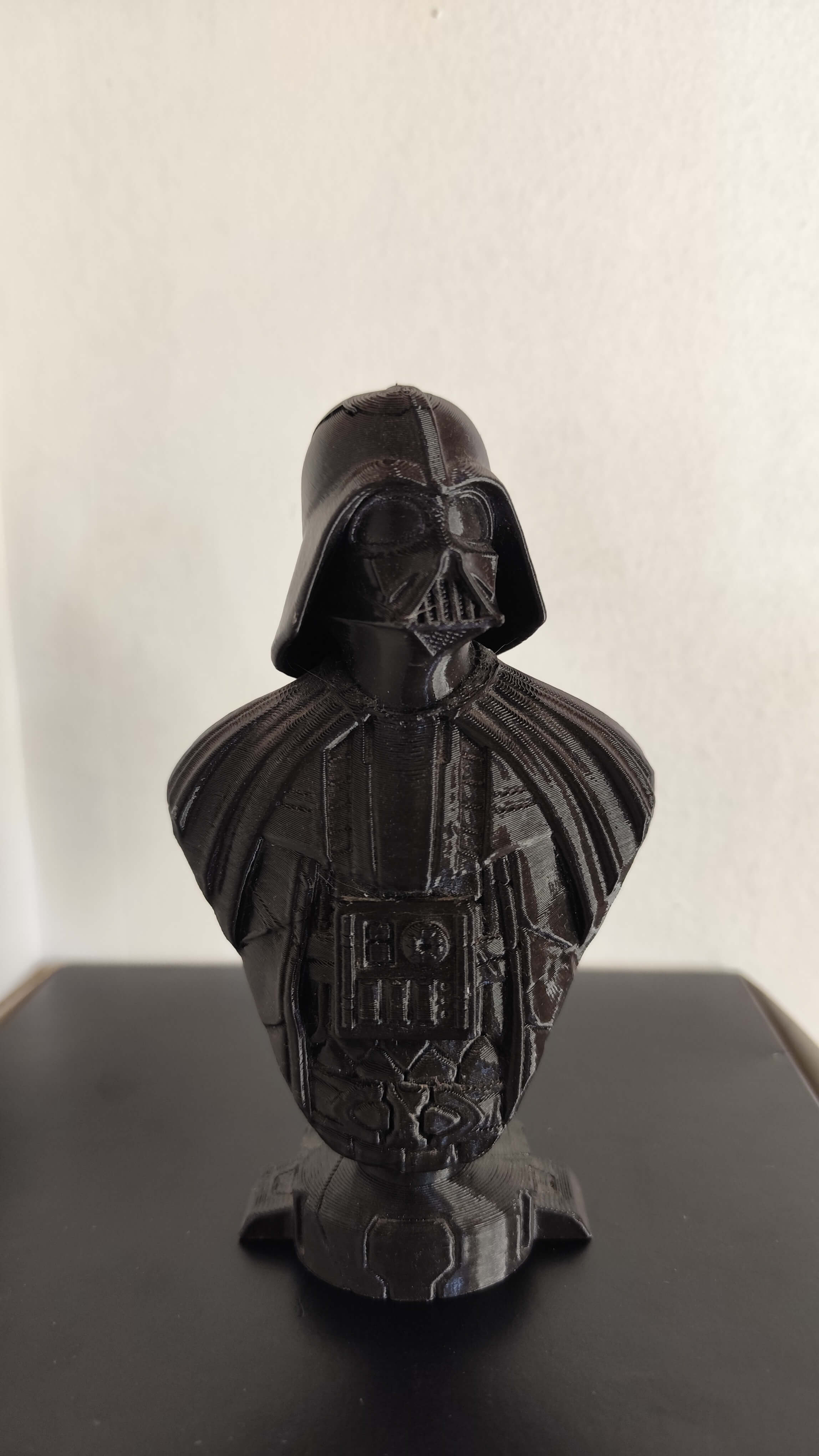 imagen de una impresion en 3D de busto de Dark Vader